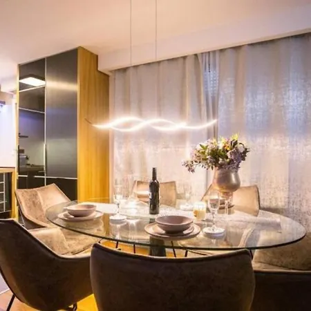 Apartament Luxe Hot Tube Apartment, With Views, Near Split