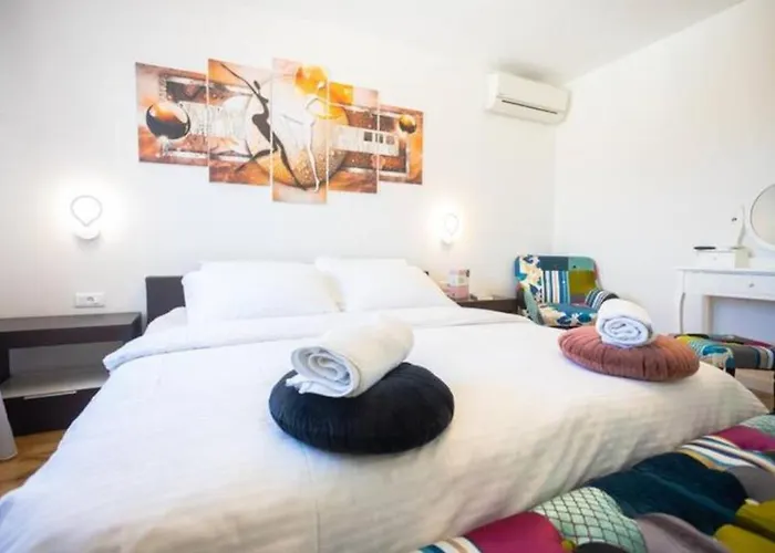 Luxe Hot Tube Apartment, With Views, Near Appartement Split