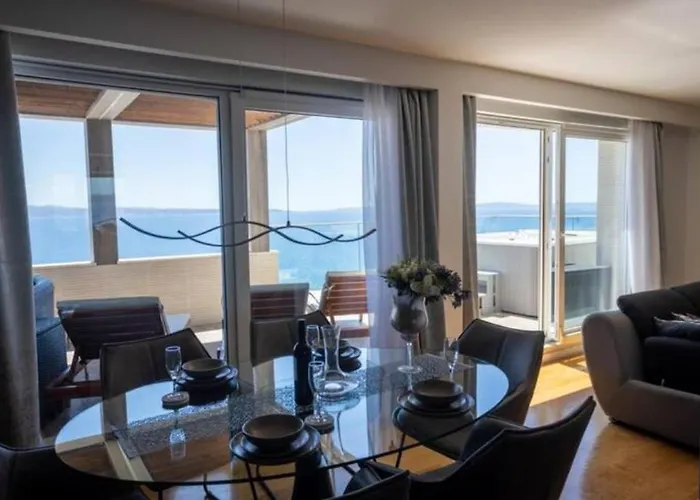 Luxe Hot Tube Apartment, With Views, Near Appartement Split