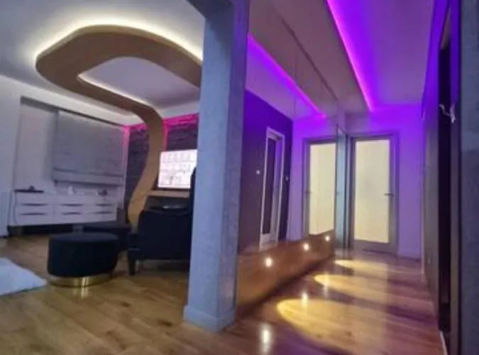 Luxe Hot Tube Apartment, With Views, Near Appartement Split